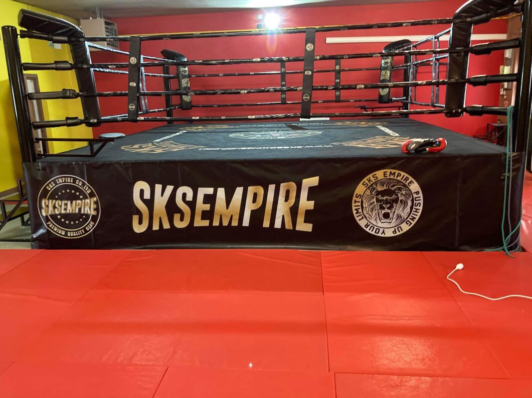 BOXING RING