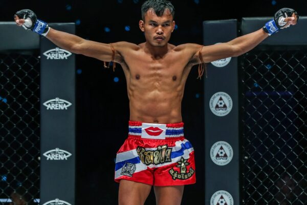 CHORFAH TOR.SANGTIENNOI VS PETSUKUMVIT BOI BANGNA Fierce Fighting at ONE Lumpinee 3