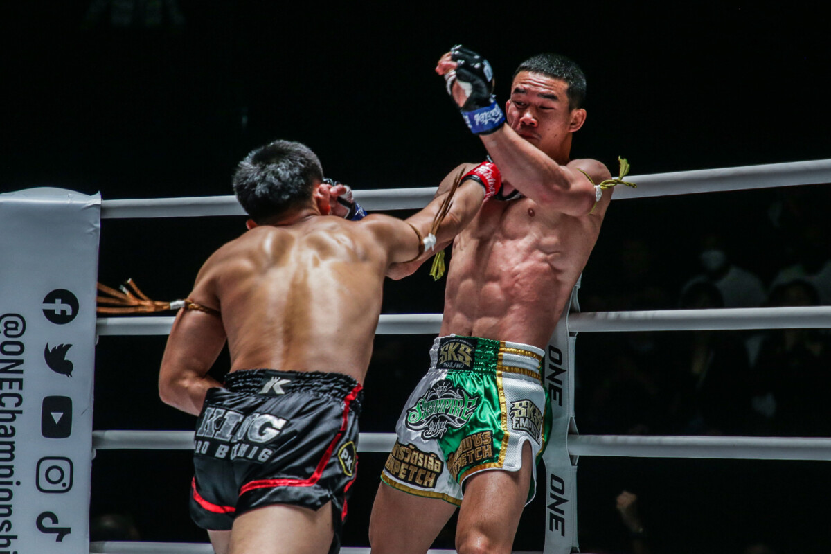 Collection of images from battles in the battle of ONE Lumpinee.