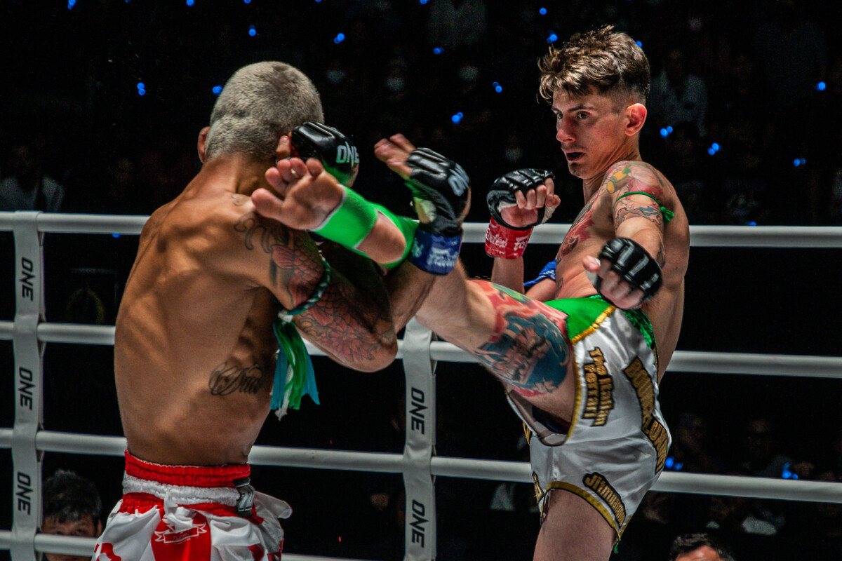 Collection of images from battles in the battle of ONE Lumpinee.