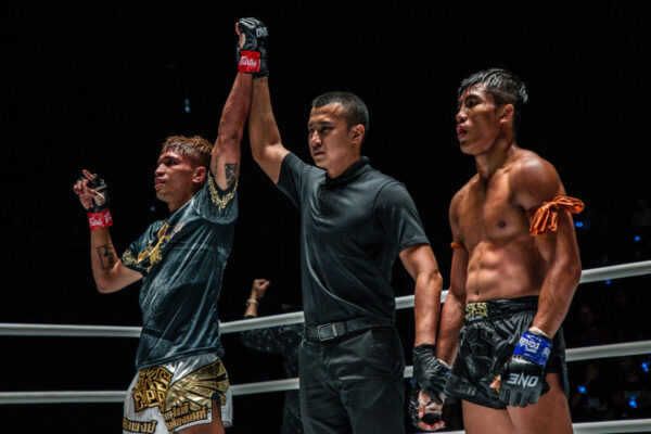 The results of the fight of the main event ONE Lumpinee 4 “Duangsompong Jitmuangnon” VS “Batman Achariya”