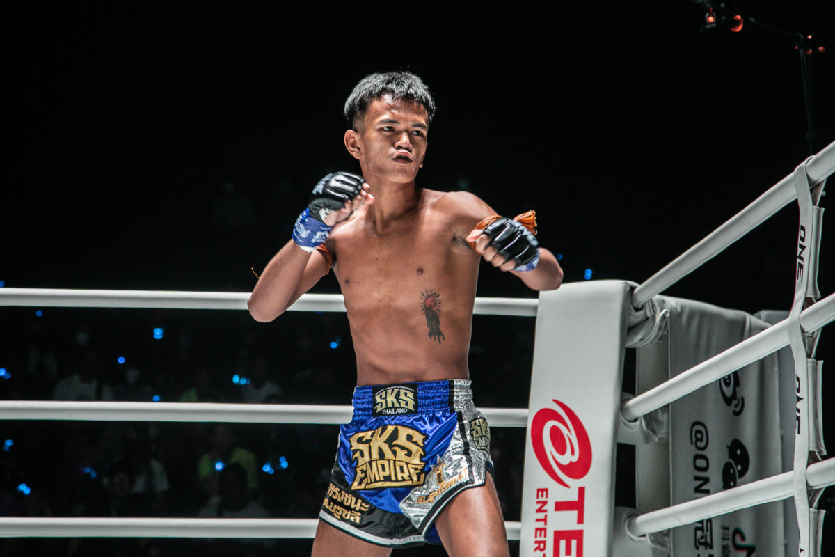 Collection of images from battles in the battle of ONE Lumpinee.