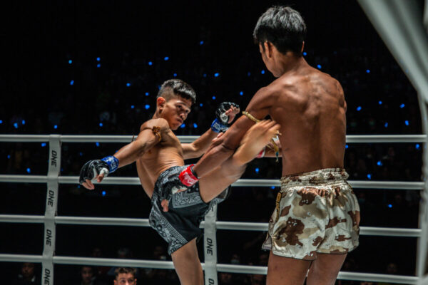 The reunion of Khunsuk Sor Dechapan VS Yodbuangarm Luckybuntherng The best young boxers in ONE Lumpinee