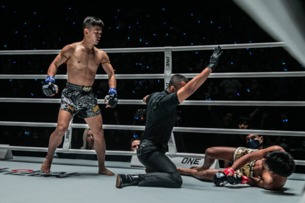 Fierce Power with Great Endurance KHUNSUK VS. KOHTAO | ONE LUMPINEE 12