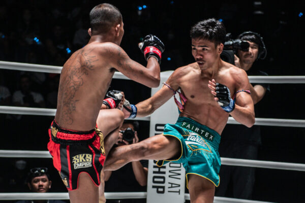 The CRAZIEST SAGAENGARM VS Petbanrai | ONE Lumpinee 7