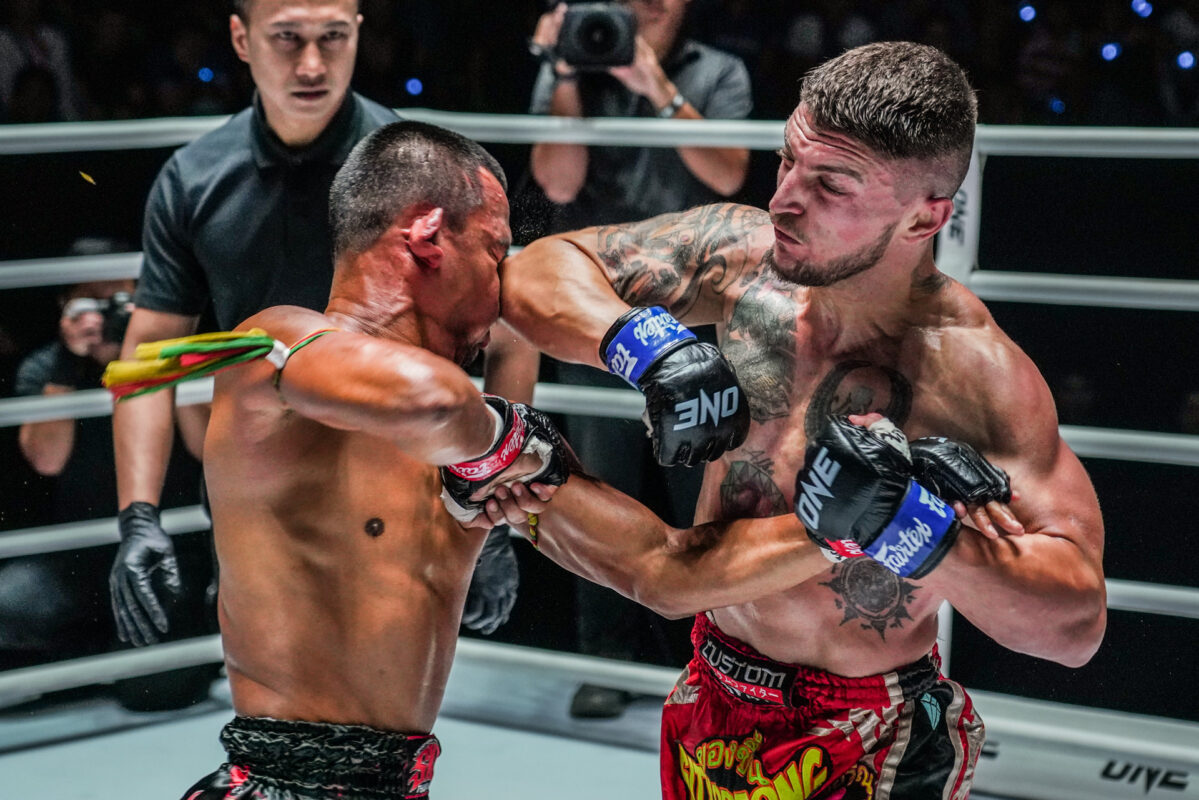 Collection of images from battles in the battle of ONE Lumpinee.