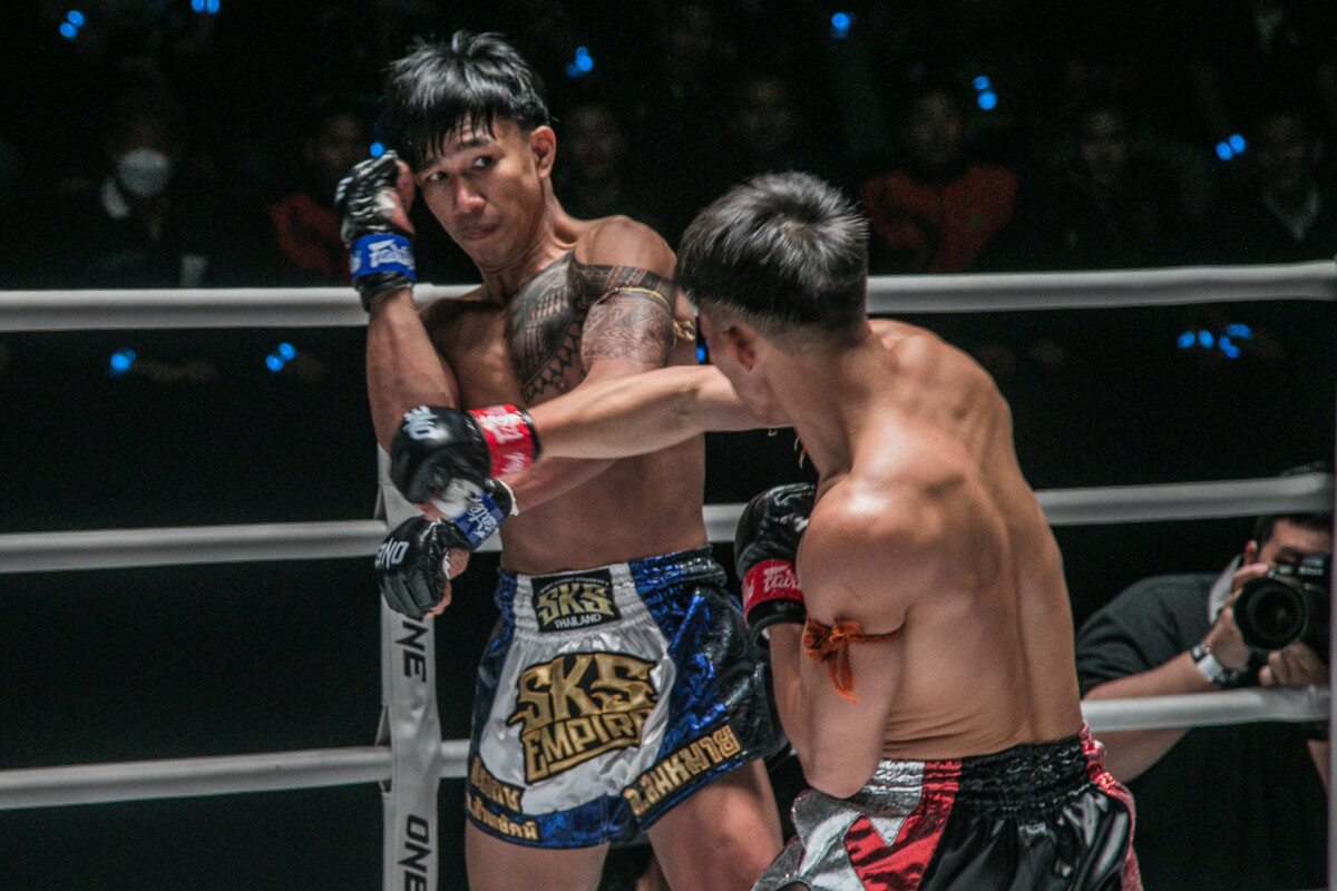 Collection of images from battles in the battle of ONE Lumpinee.