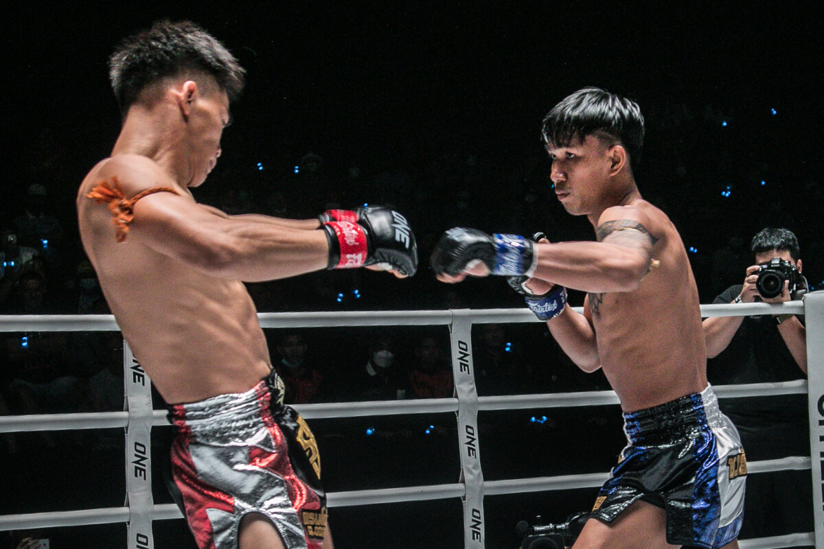 Collection of images from battles in the battle of ONE Lumpinee.