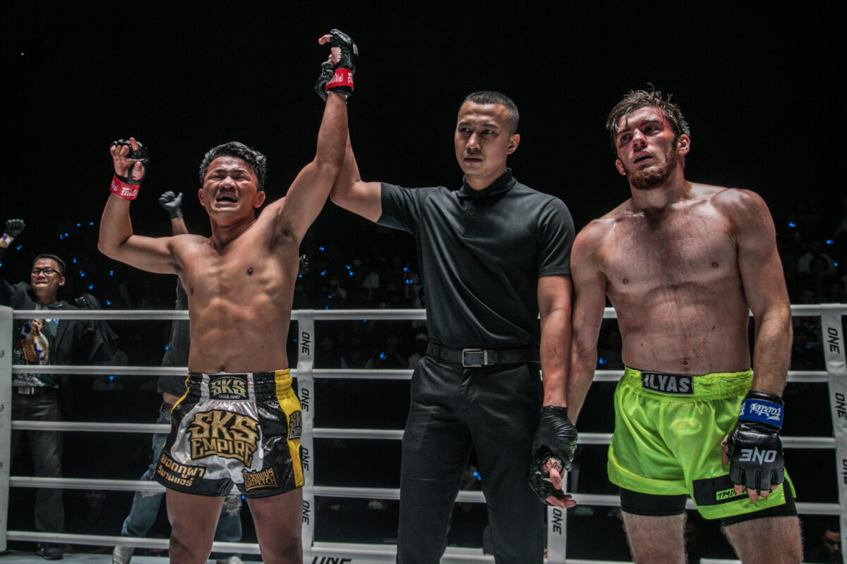 Collection of images from battles in the battle of ONE Lumpinee.