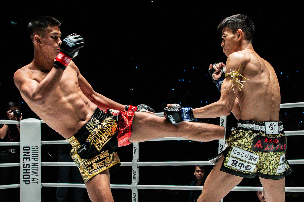 Collection of images from battles in the battle of ONE Lumpinee.