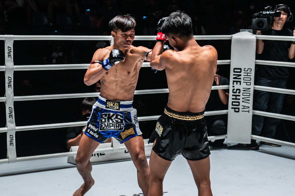 Collection of images from battles in the battle of ONE Lumpinee.