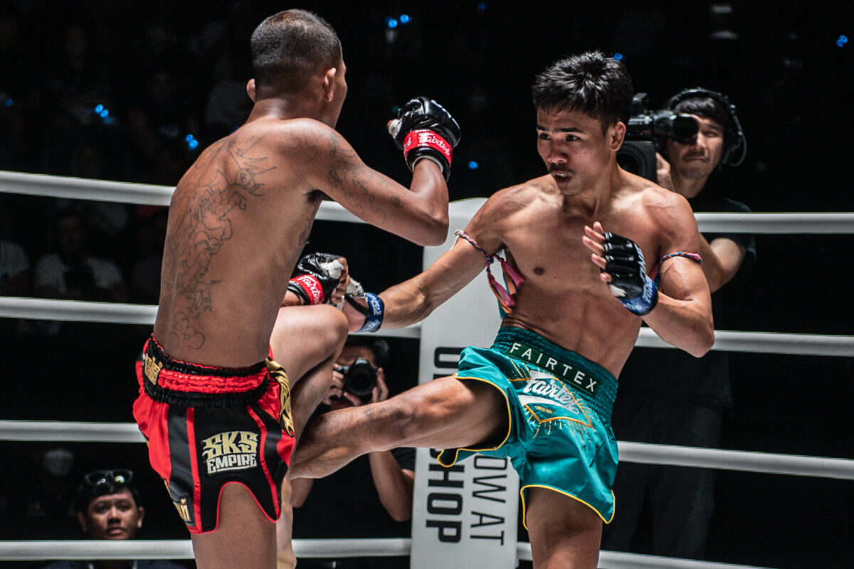Collection of images from battles in the battle of ONE Lumpinee.