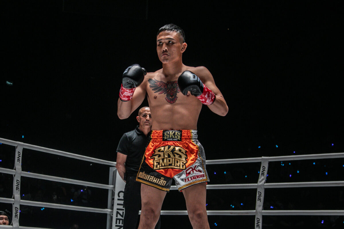 Collection of images from battles in the battle of ONE Lumpinee.