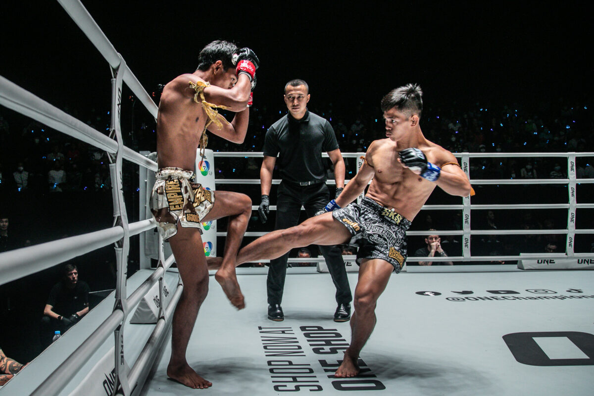 Collection of images from battles in the battle of ONE Lumpinee.