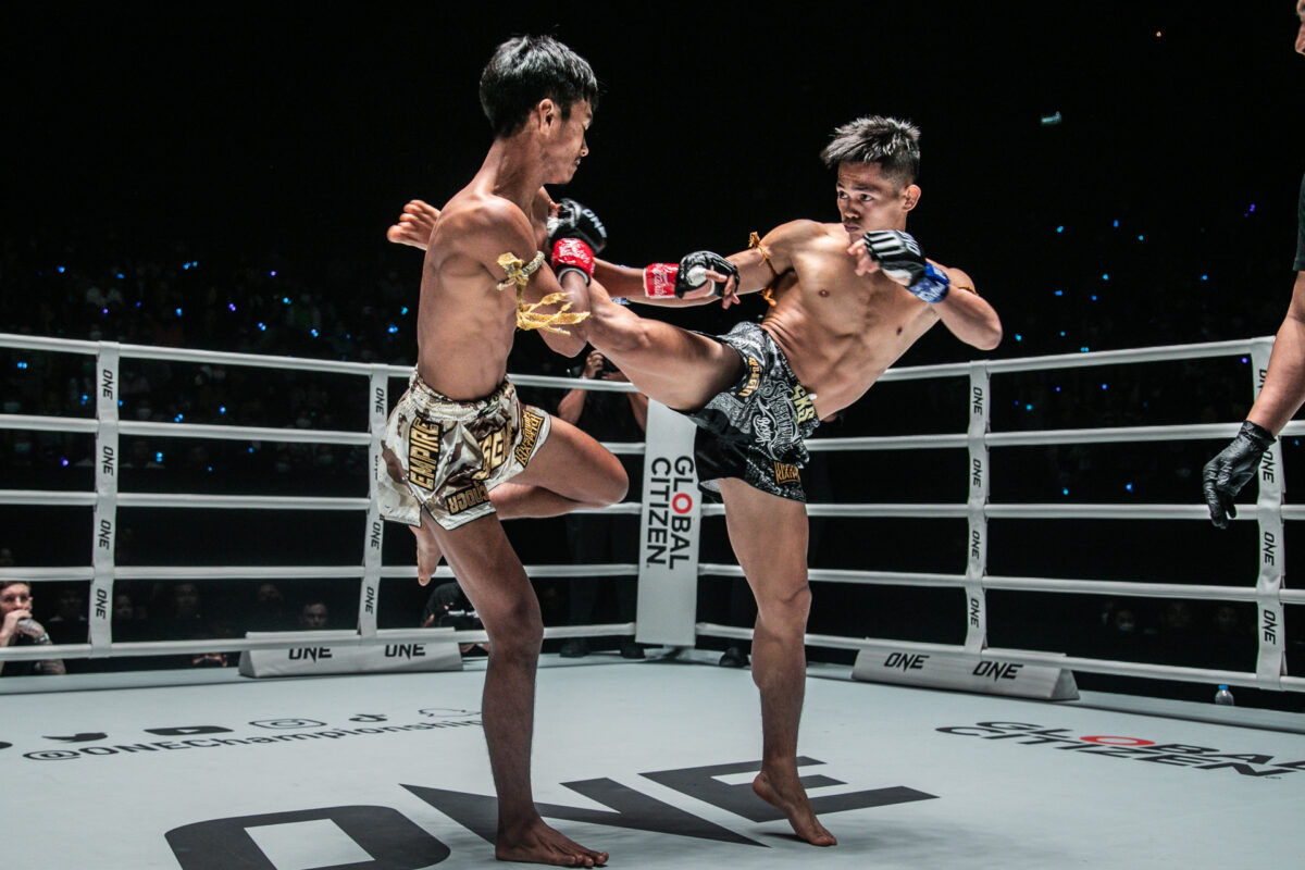 Collection of images from battles in the battle of ONE Lumpinee.