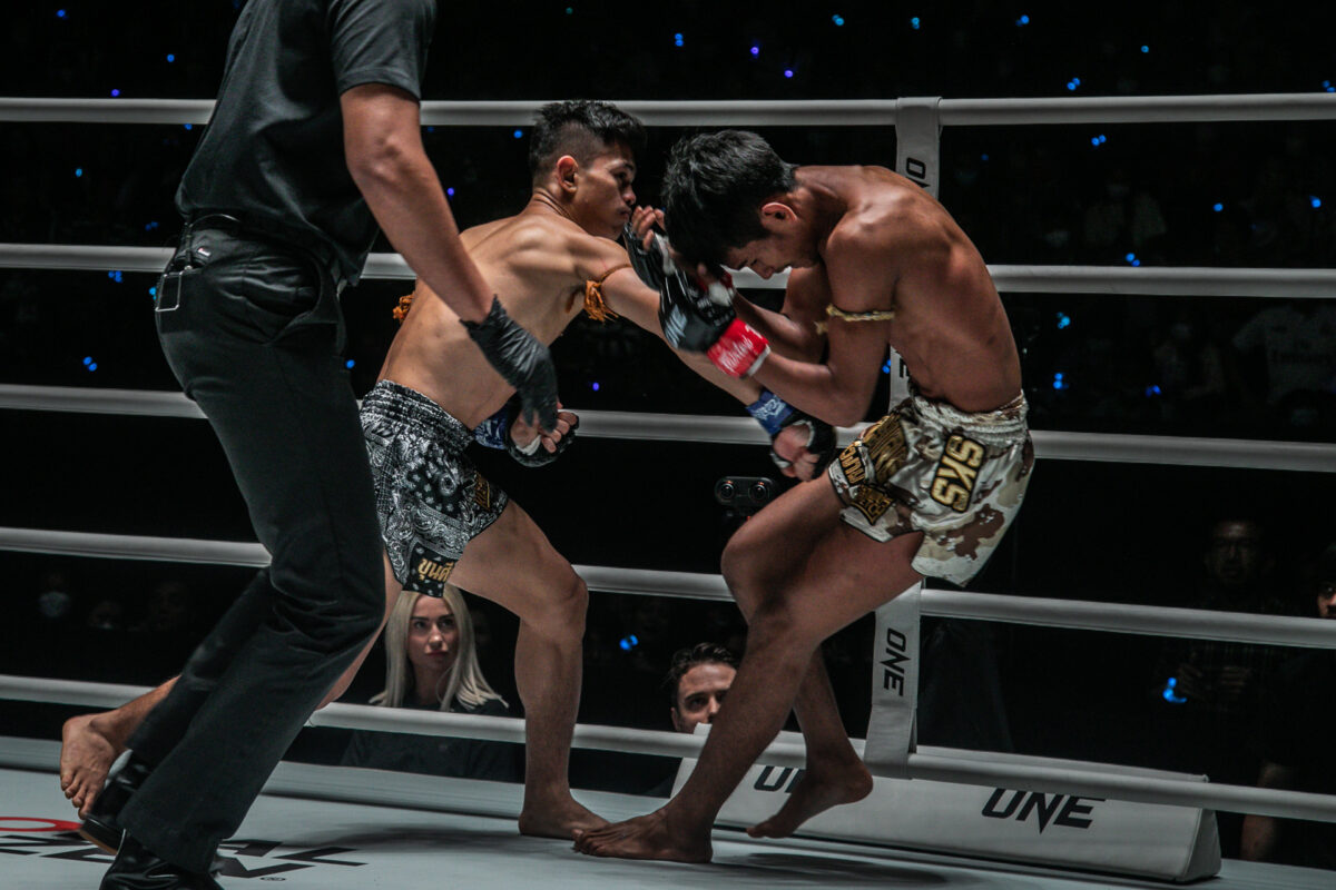 Collection of images from battles in the battle of ONE Lumpinee.