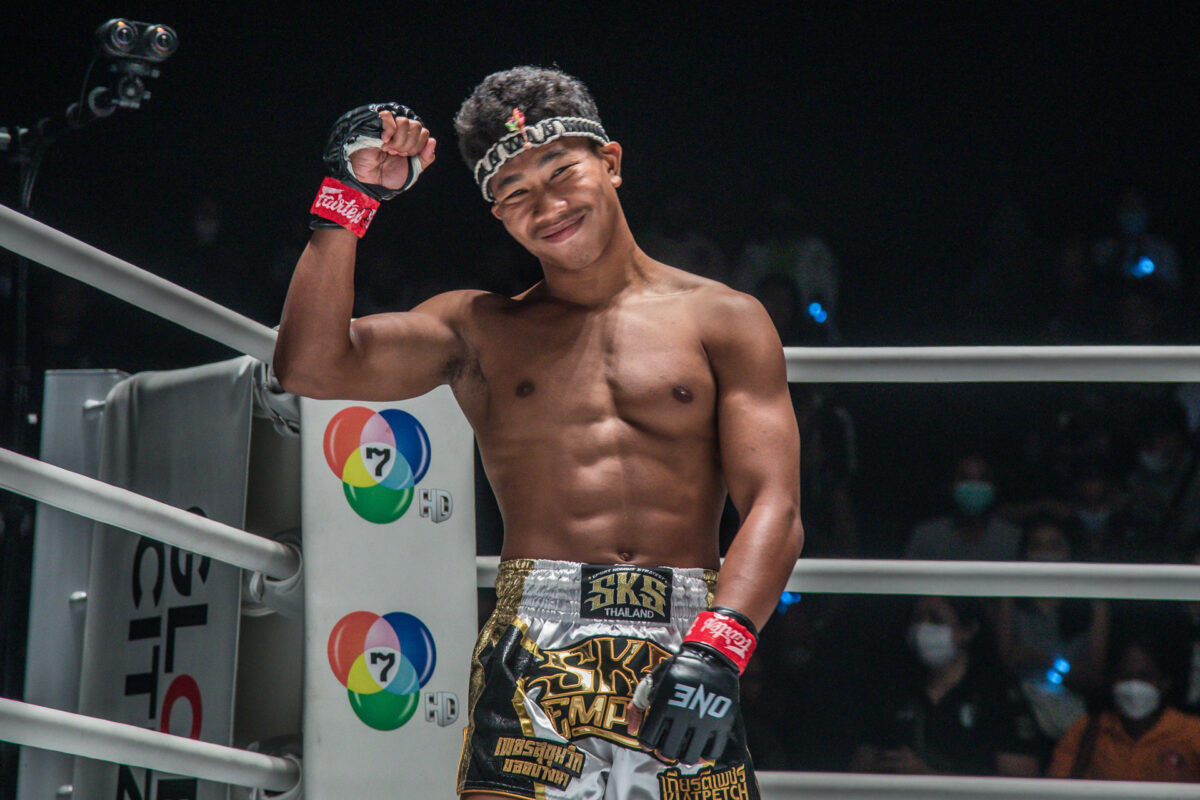 Profile Fighter ONE LUMPINEE