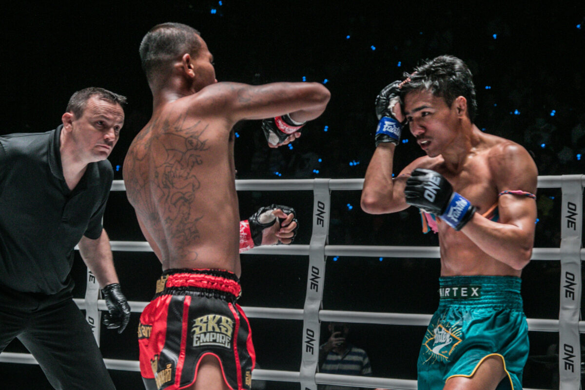 Collection of images from battles in the battle of ONE Lumpinee.