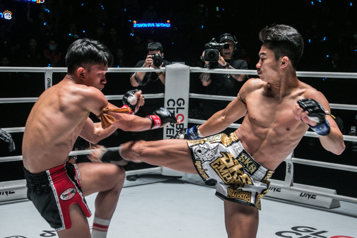 Collection of images from battles in the battle of ONE Lumpinee.