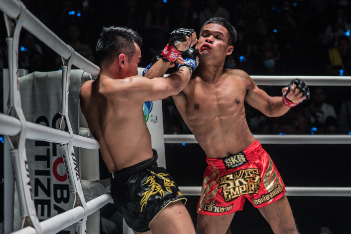 Collection of images from battles in the battle of ONE Lumpinee.