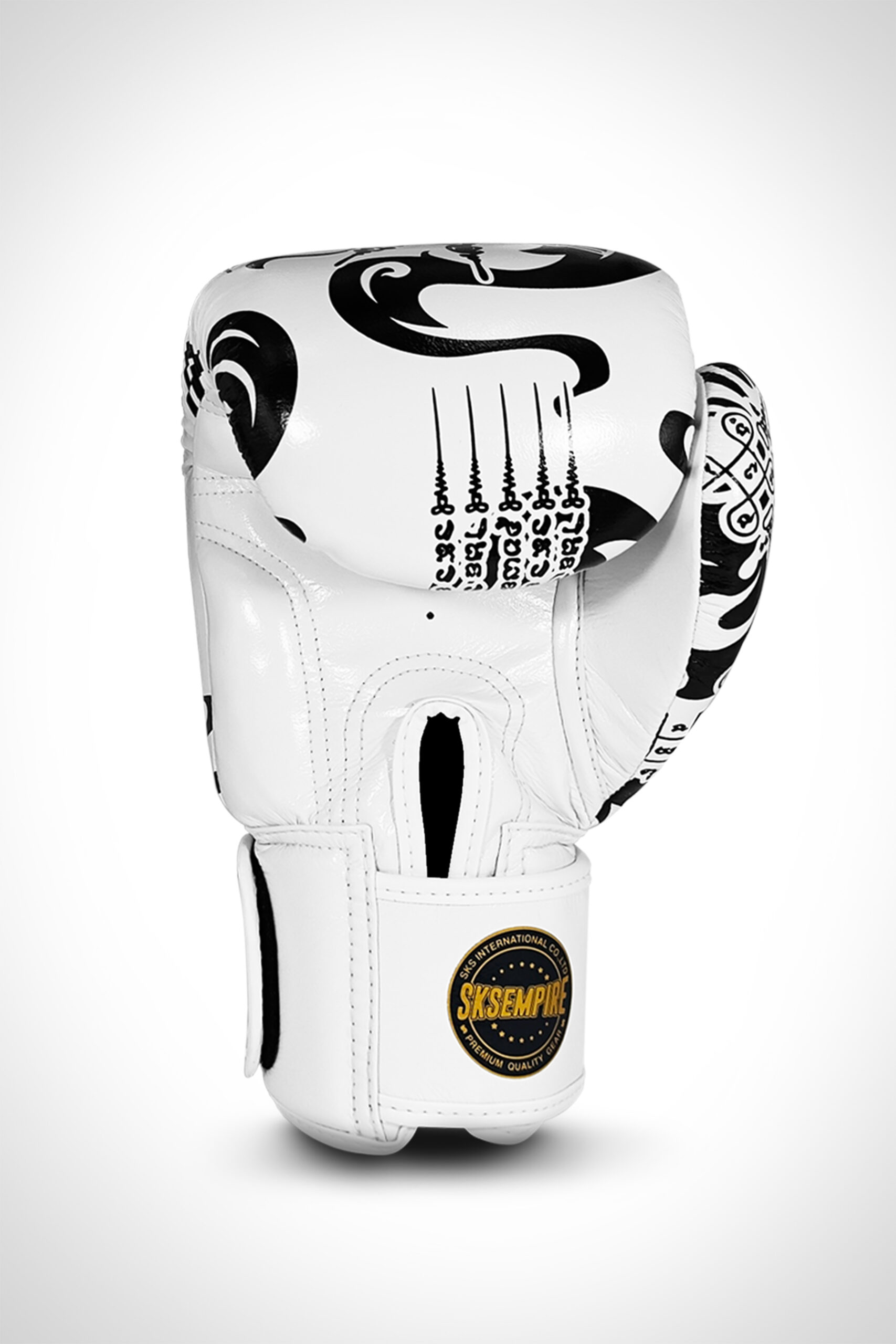 SKS Muay Thai Boxing Gloves - Rift Legacy (Sakyant) (White) SKS Muay Thai Boxing Gloves - Rift Legacy (Sakyant) (White)